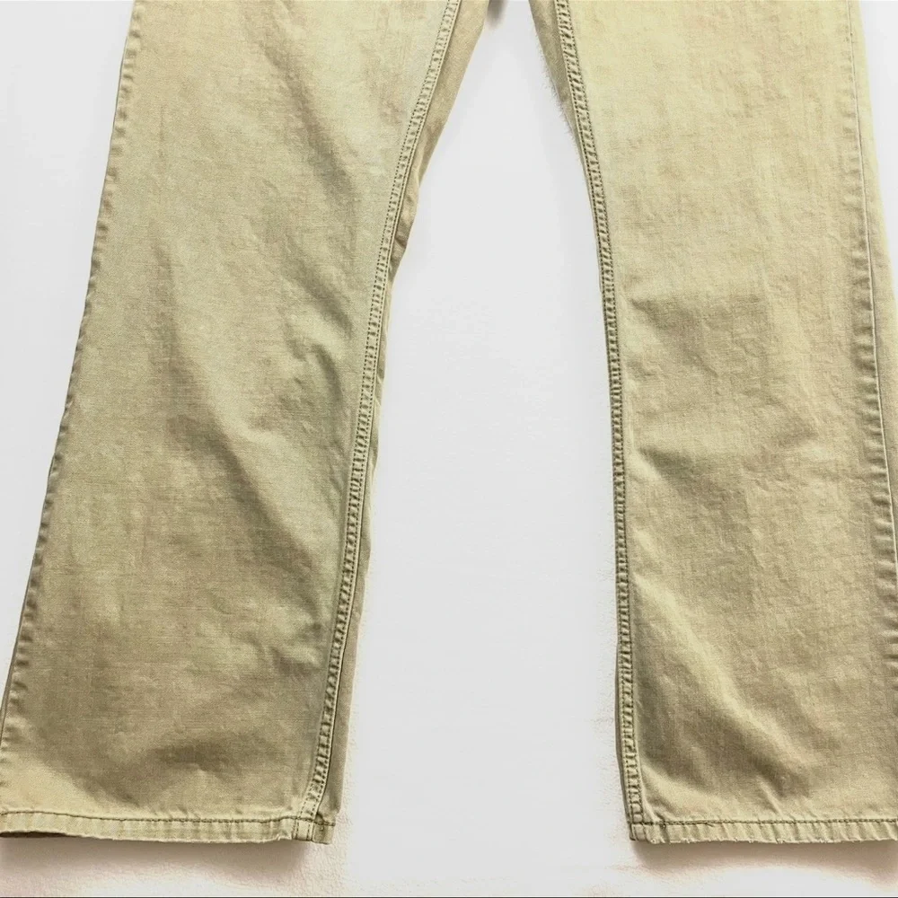 Levi's Men's Beige w/Black Patch‎ Lowrise Straight Fit Jean Pants 38/32